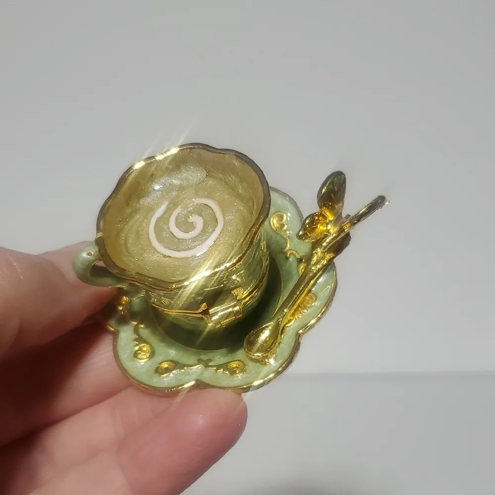 Green and Gold Teacup Trinket Box With Butterfly Spoon Accent - Picture 3 of 8